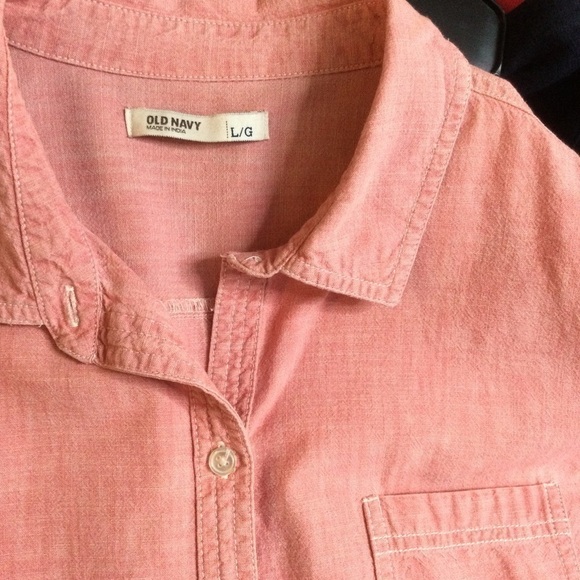 Old navy pinkish shirt large - Picture 7 of 10